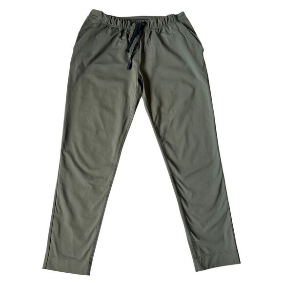Lululemon Jet Crop Slim Pants size 8 Fatigue Green Luxtreme - Picture 1 of 6
